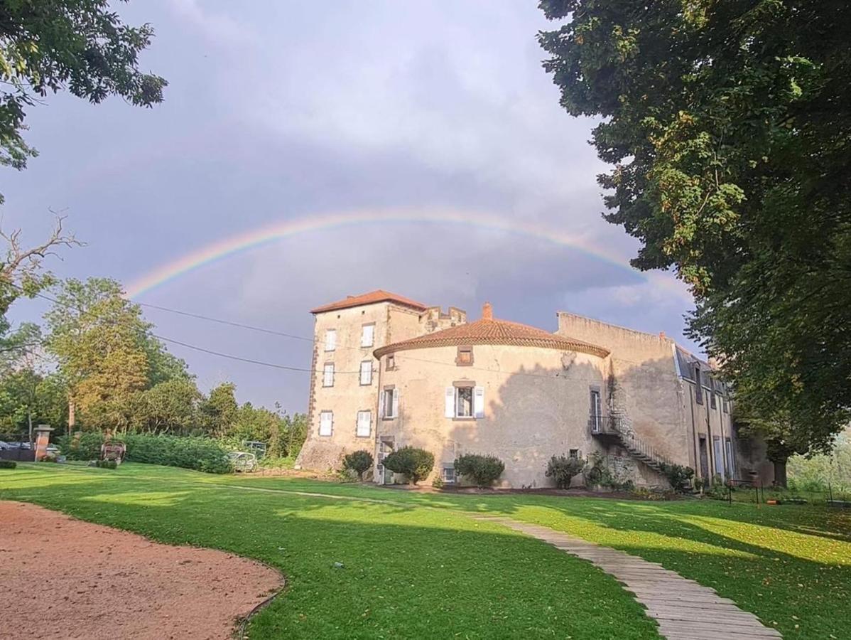 Tour Du Chateau De Gondole Le Cendre Luaran gambar